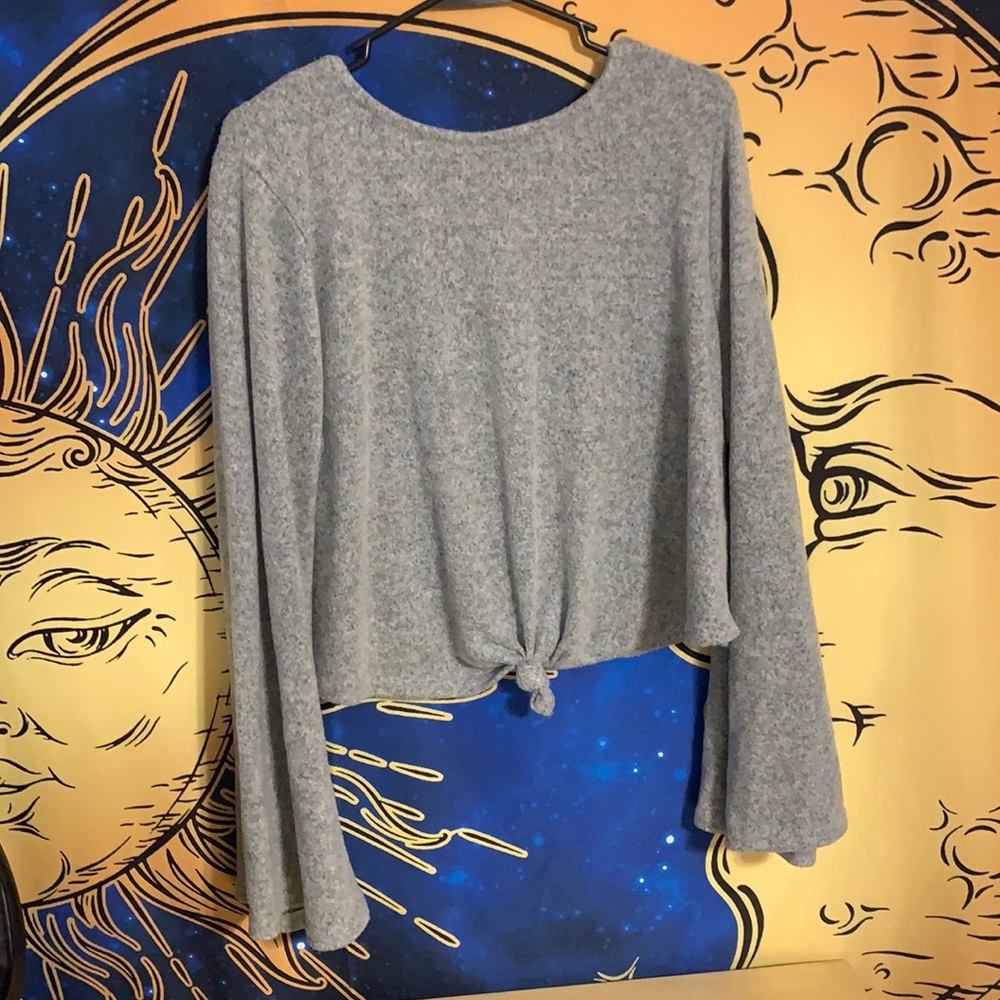 Rue 21 sweater crop top